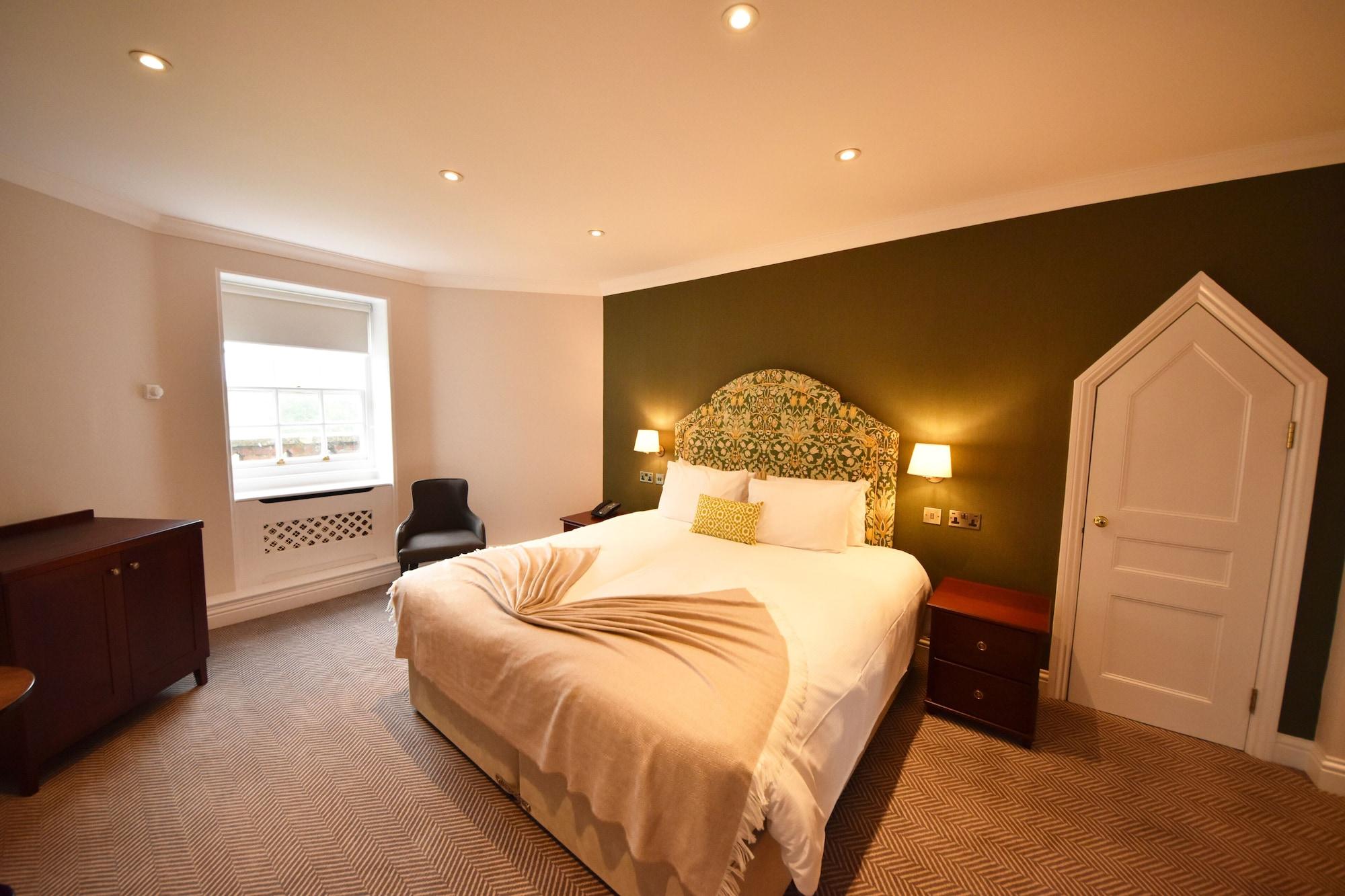 The Elvetham Hotel Hartley Wintney Exterior photo